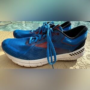 Brooks Transcend 7 Guiderails Blue Red Running Shoes Men’s Size 8.5 Clean